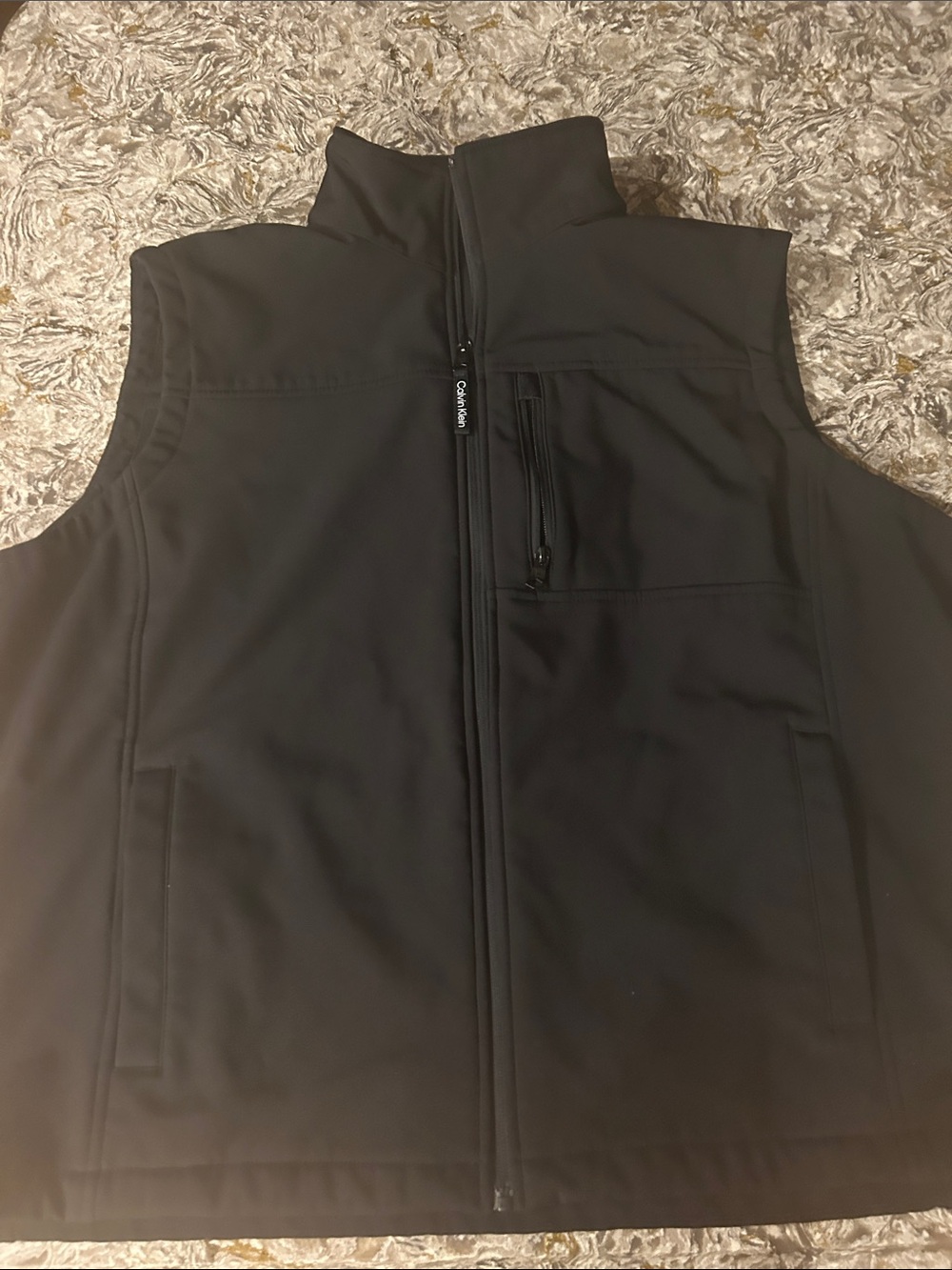 Size XXL Calvin Klein Men's Black Softshell Zip-Up Vest
